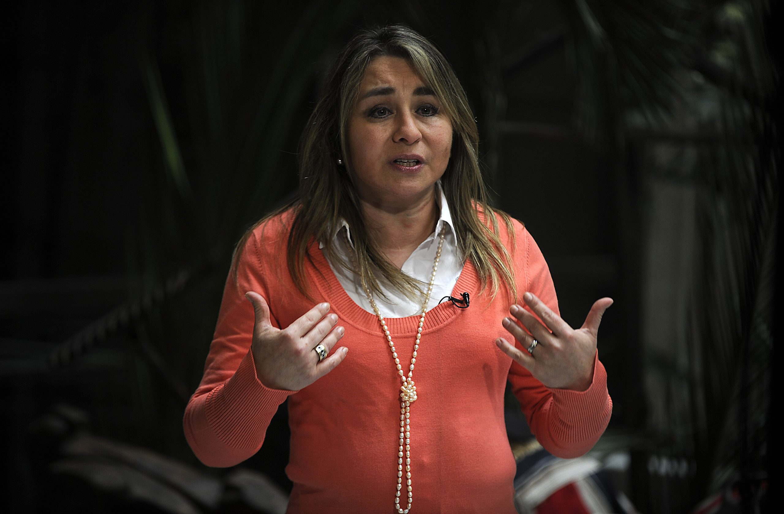 Diputada UDI acusa "venganza" luego de que se conociera que presentó licencia y se dedicó a hacer campaña