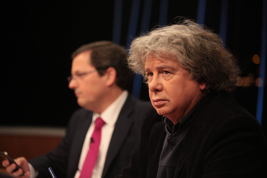Villegas sobre Guillier: Tiene