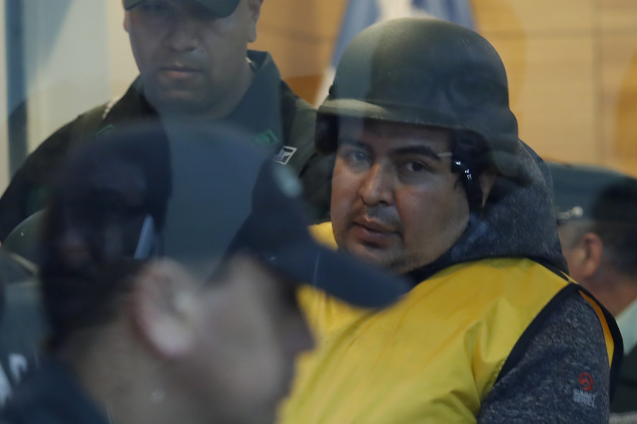 Llegó con casco antibalas: Dejan en prisión preventiva a único imputado por violación y homicidio de pequeña Ámbar