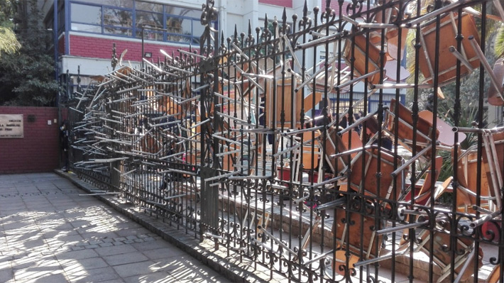 Estudiantes se tomaron de forma indefinida el Liceo Carmela Carvajal