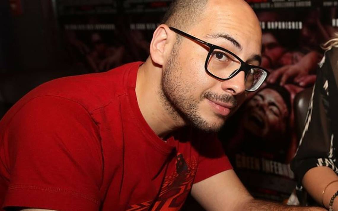 Nicolás López recolecta firmas de apoyo: Habría contactado a varias mujeres sin resultados hasta ahora