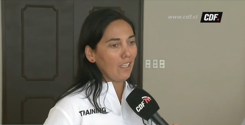 Paula Navarro, la DT que llevó al título a Santiago Morning: "Los hombres tienen resistencia a que exista una jefa"