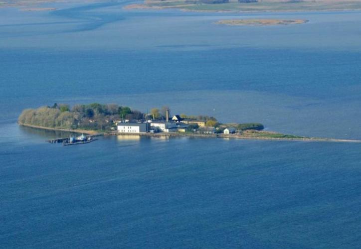 La política del destierro