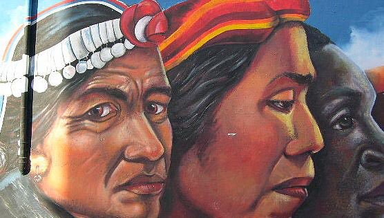 El dolor de ser mujer, pobre, indígena y migrante en Chile