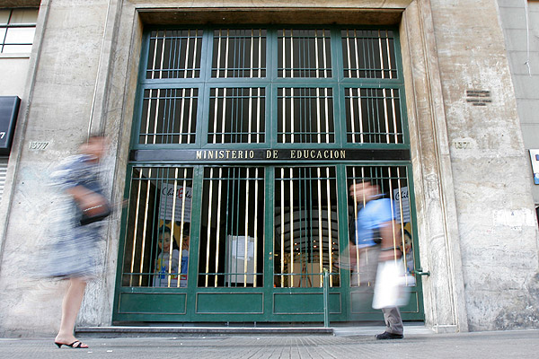 Sin historia, sin futuro ni recreo