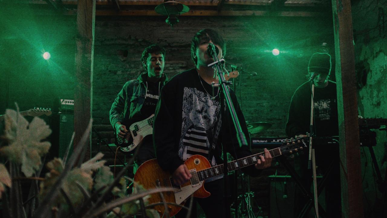 Jota Jodson presenta su nuevo sencillo “No Me Llames”