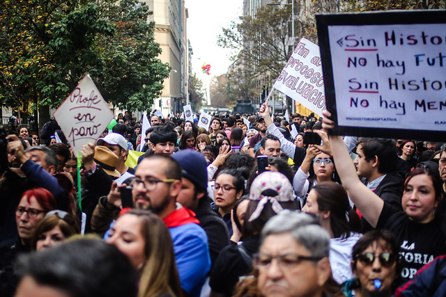 Las funciones hegemónicas de la educación y la impugnación del contenido educativo del proyecto neoliberal