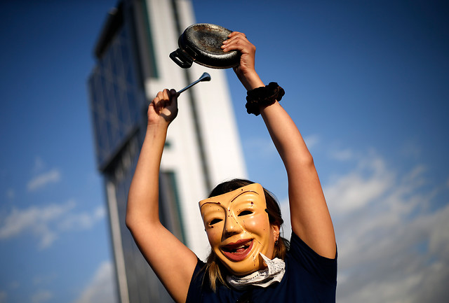 Movimientos sociales del continente convocan a un gran "Cacerolazo Latinoamericano" este 1 de diciembre