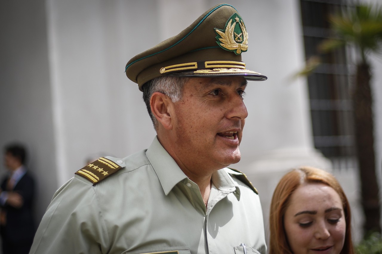 El rozario (sí, con zeta) del director general