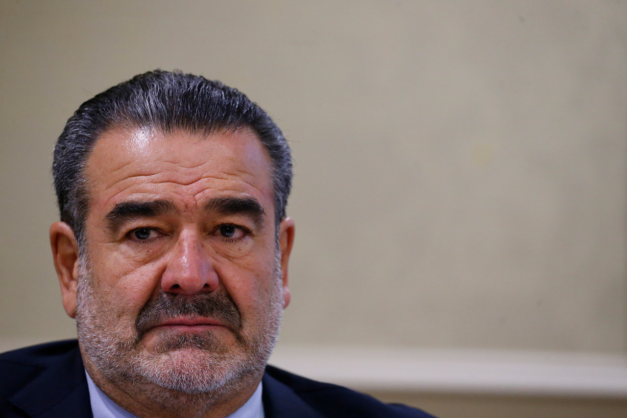 Luksic hijo defiende derecho a la herencia y critica proyecto de Natalia Castillo