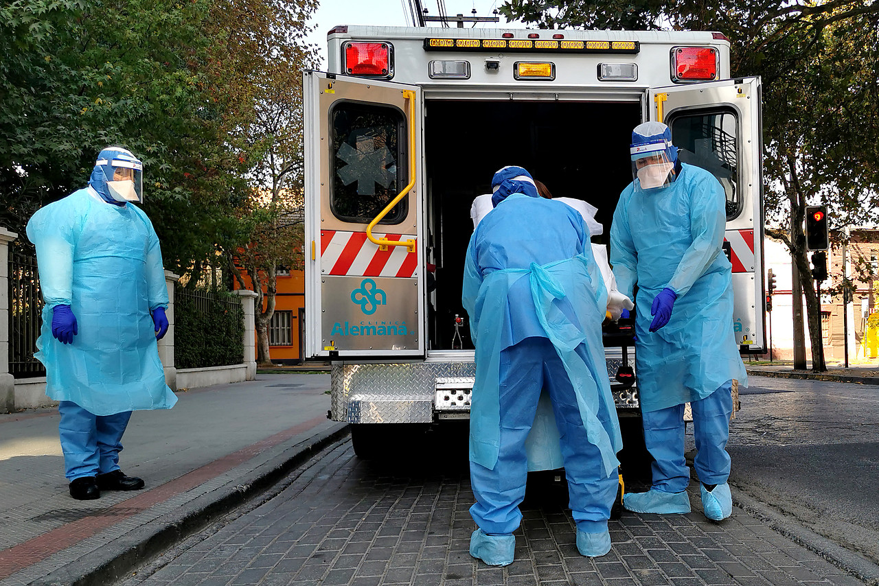 Alcaldesa de Molina exige cuarentena en su ciudad tras persona en situación de calle fallecida por coronavirus