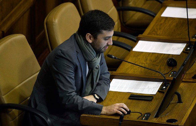 Diputado Raúl Soto presenta proyecto para ocupar fondos de FF.AA. para combatir la crisis sanitaria