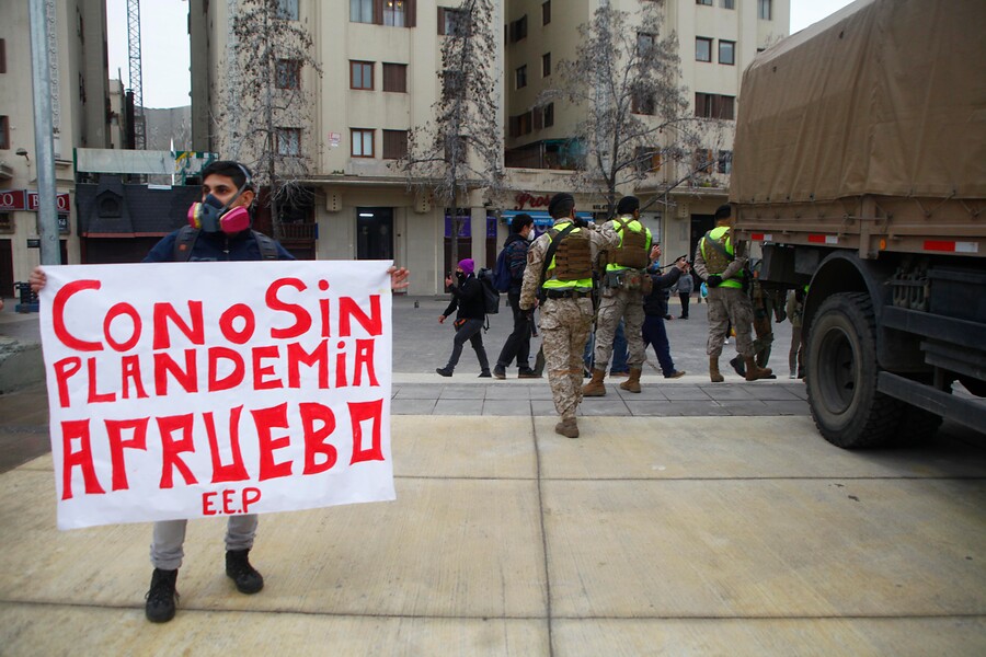 ¿Votar o no votar? ¿Rendirse o continuar con todas las formas de lucha?