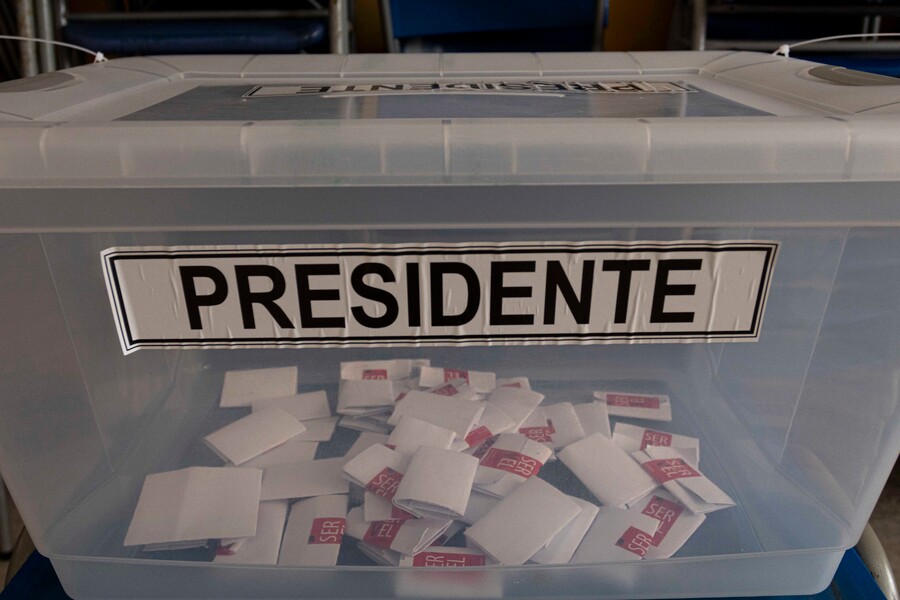 Democracia vs neoliberalismo