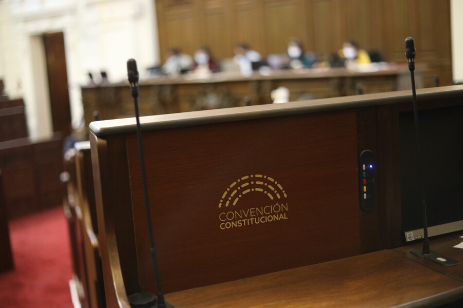 Pleno de la Convención aprueba crear comisión para tramitar artículos transitorios
