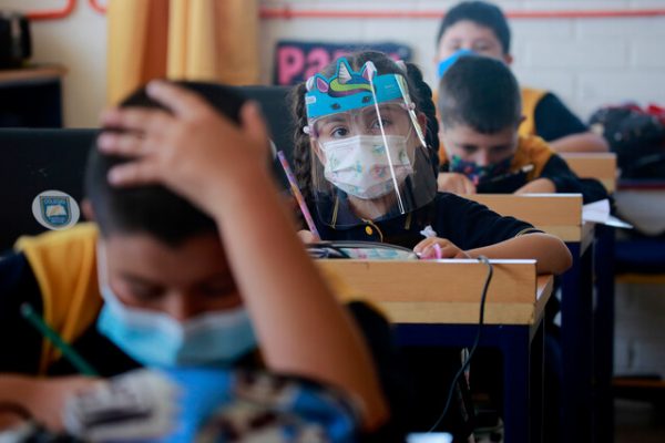 HUMOR| Mascarilla en las escuelas