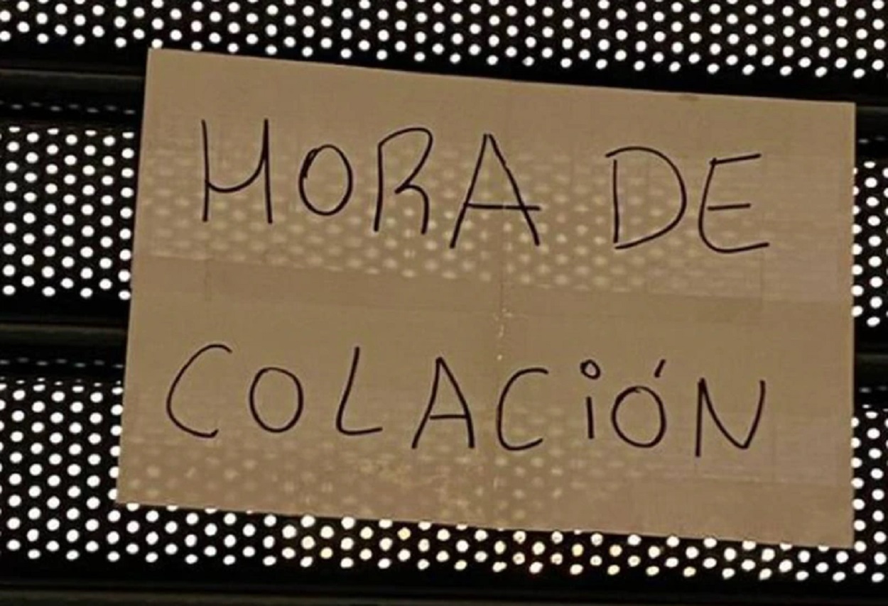 “Lo encuentro inhumano”: Habla cajera del polémico reclamo de Paola Berlín por hora de colación