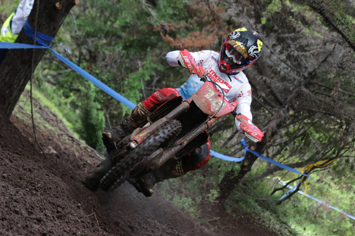 Chile gana los máximos títulos en Latinoamericano de Moto Enduro de Pichilemu
