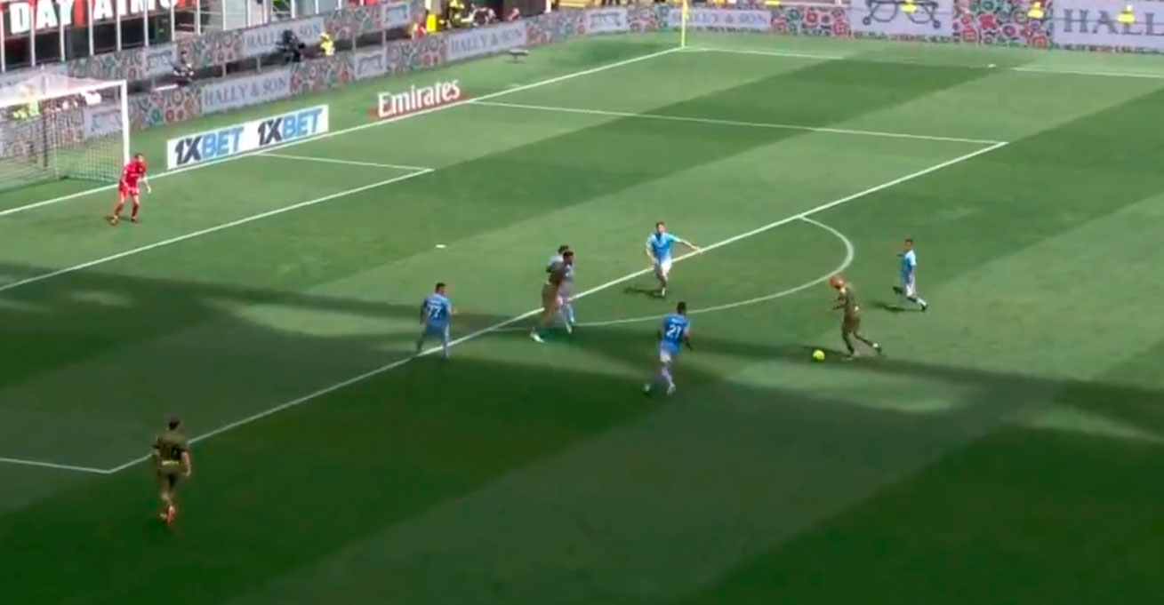 VIDEO| Theo Hernández se matriculó con uno de los mejores golazos del año 2023
